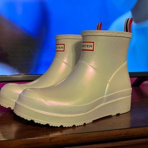 HUNTER RAIN BOOTS